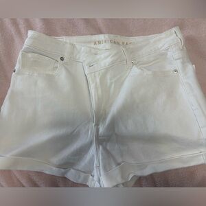 American Eagle White Mom Style Shorts